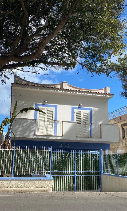 Villa Gloria Intero Alloggio Sulla Spiaggia 8 Posti Letto 15 Minuti Da Palermo E 35 Da Cefalu Casteldaccia Exterior foto